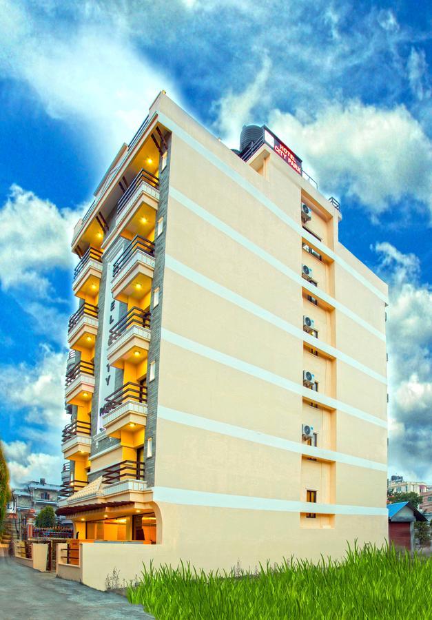 Hotel City Park Pokhara Exterior foto